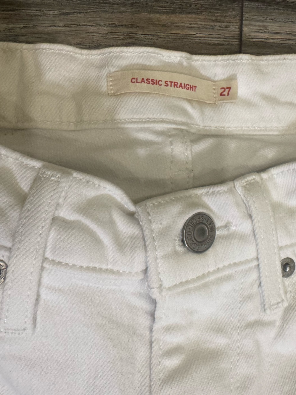 Levi’s Classic Straight White Jeans, Size 27
